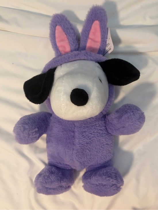 Peanuts Other - Peanuts Easter Snoopy